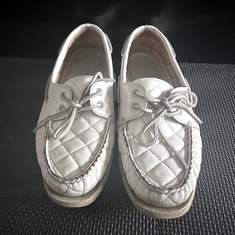Plaid/quilted sperry loafers